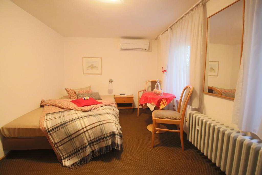 Hotel Barbarossa Garni Wurtzbourg Extérieur photo