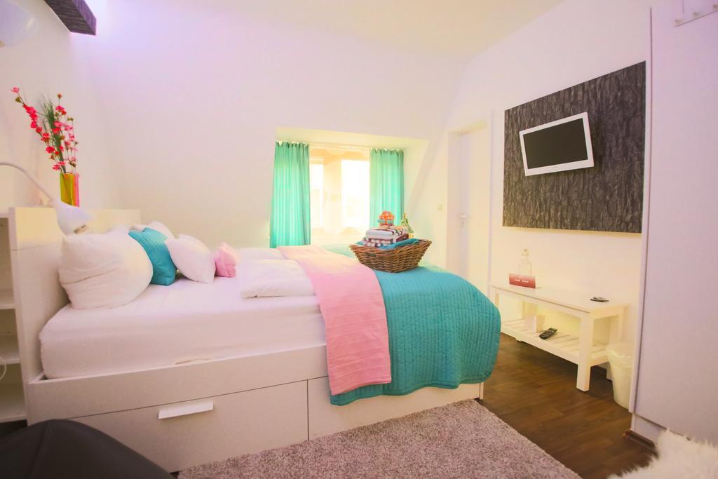 Hotel Barbarossa Garni Wurtzbourg Extérieur photo