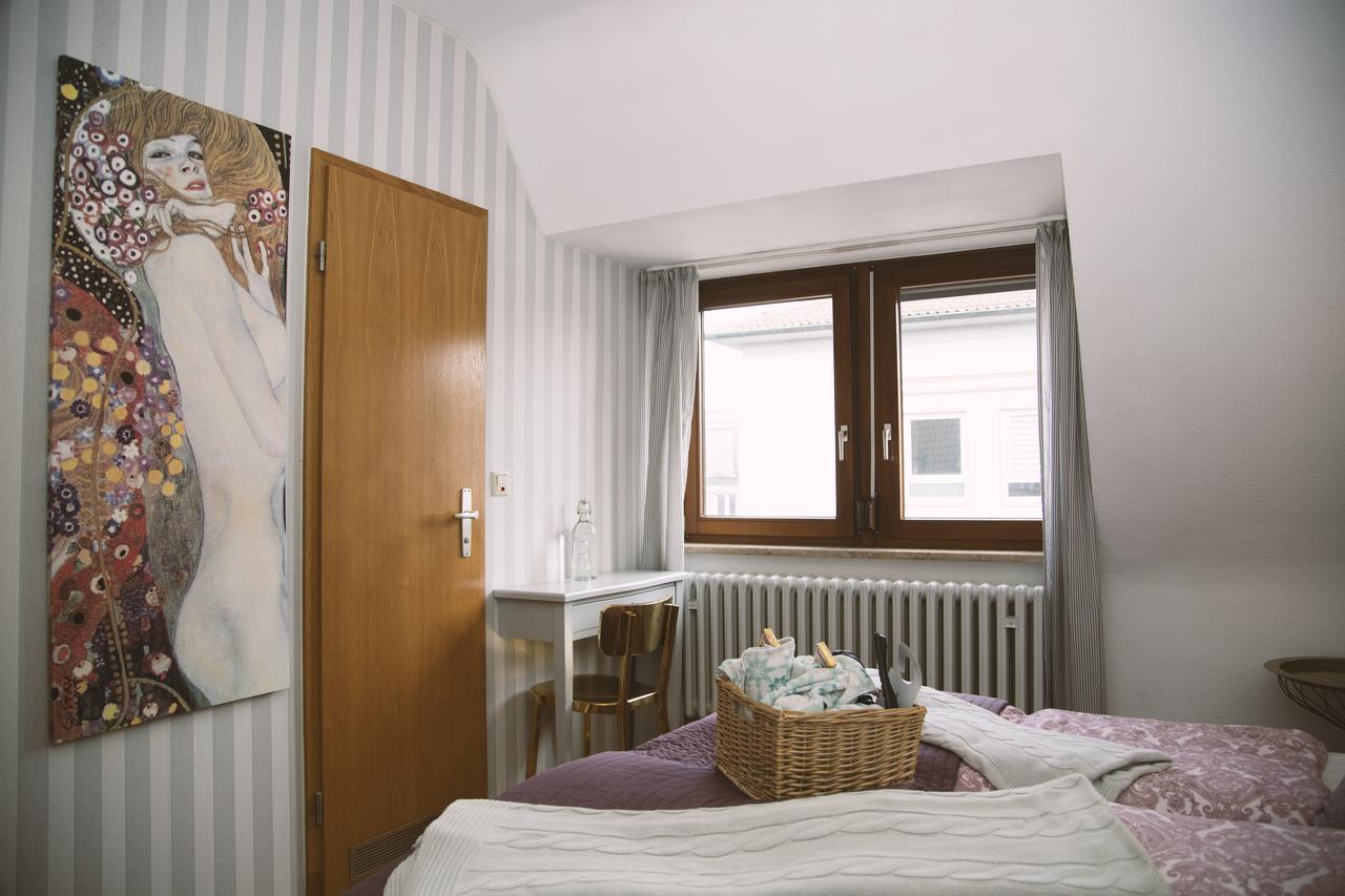 Hotel Barbarossa Garni Wurtzbourg Extérieur photo